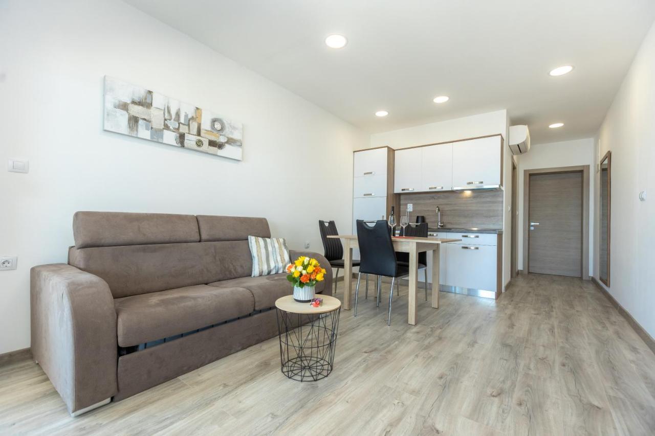 Apartments Maris 스베티필립아이자코브 외부 사진